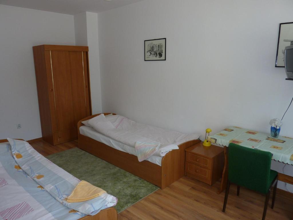 Hotelik Na Zdrowiu Lodz  Room photo