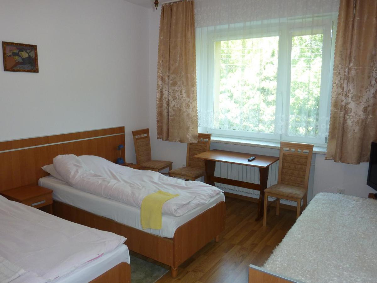 Hotelik Na Zdrowiu Lodz  Room photo