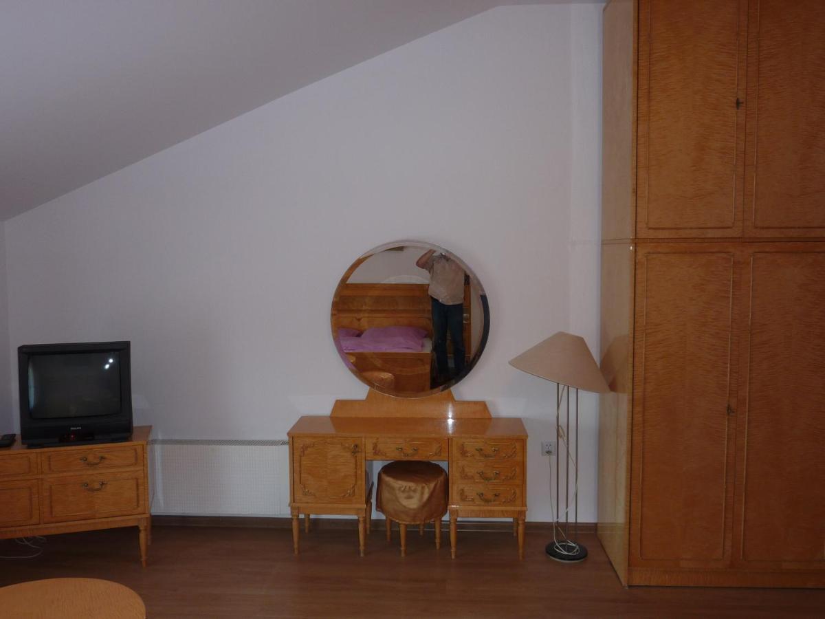 Hotelik Na Zdrowiu Lodz  Room photo
